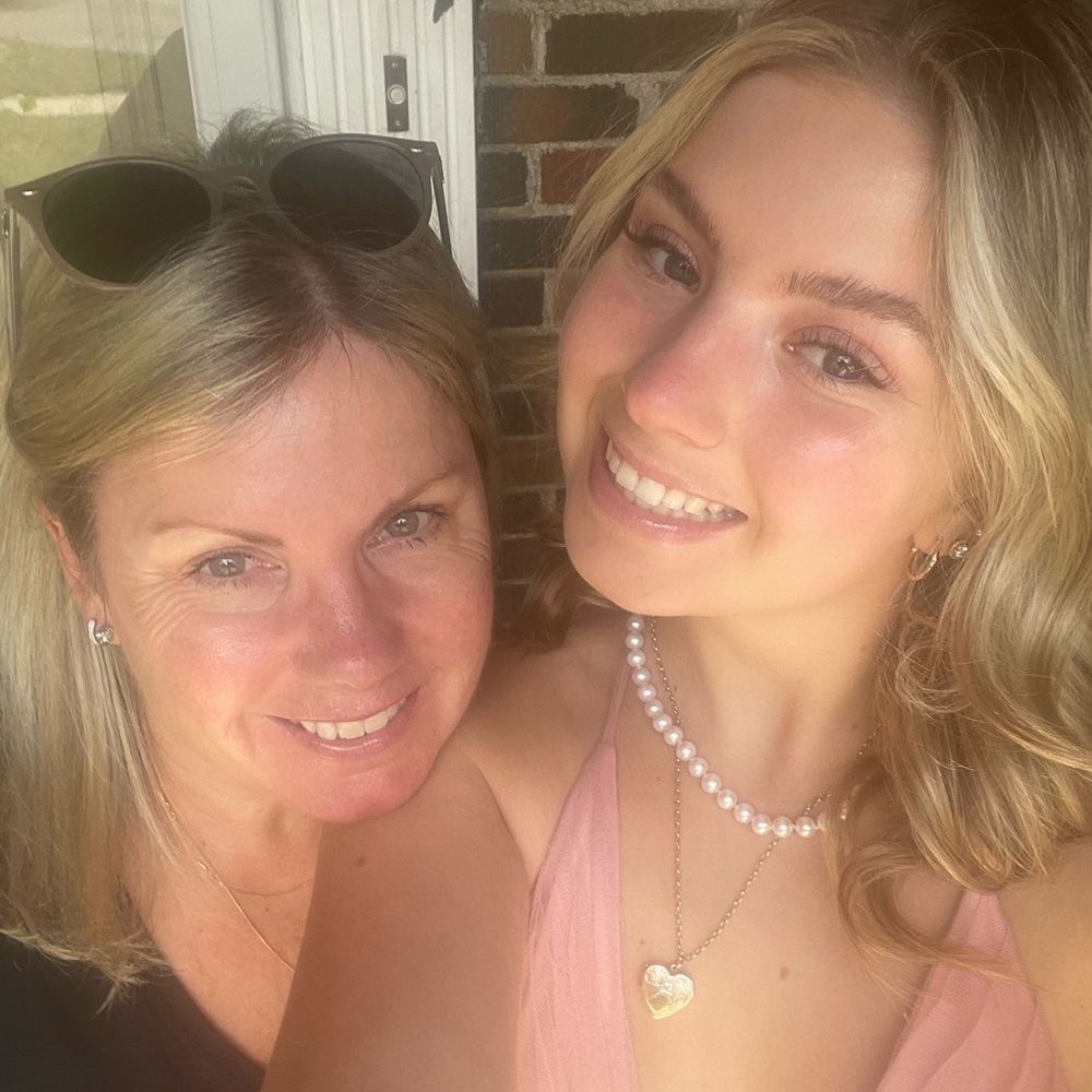 Meet your Posher, Paula